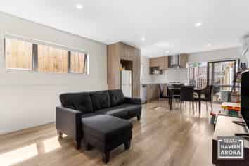 99E Mahia Road, Wattle Downs
