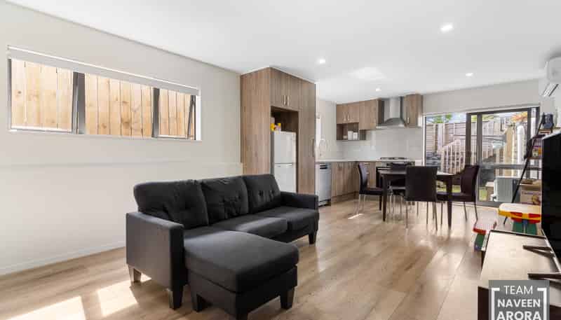 99E Mahia Road, Wattle Downs