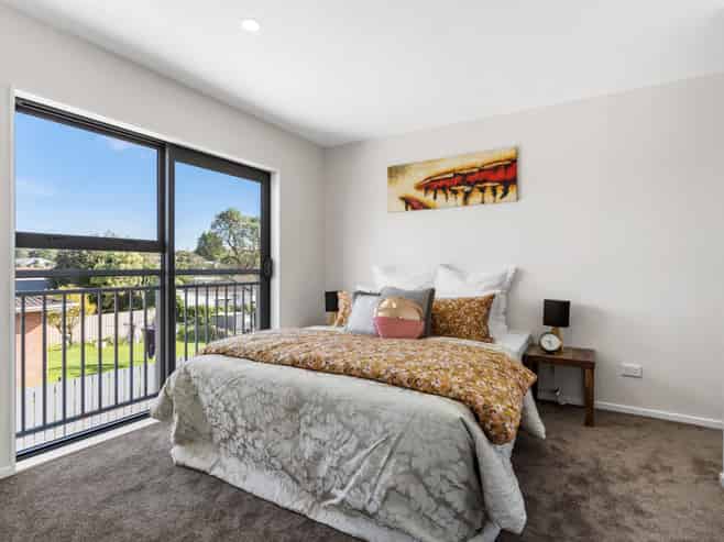 99E Mahia Road, Wattle Downs