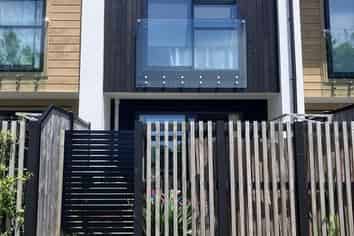 8/28 Fitzherbert Road, Wainuiomata