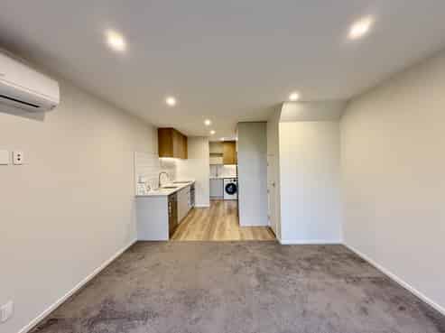 8/28 Fitzherbert Road, Wainuiomata