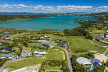 16A Kiteone Road, Parua Bay