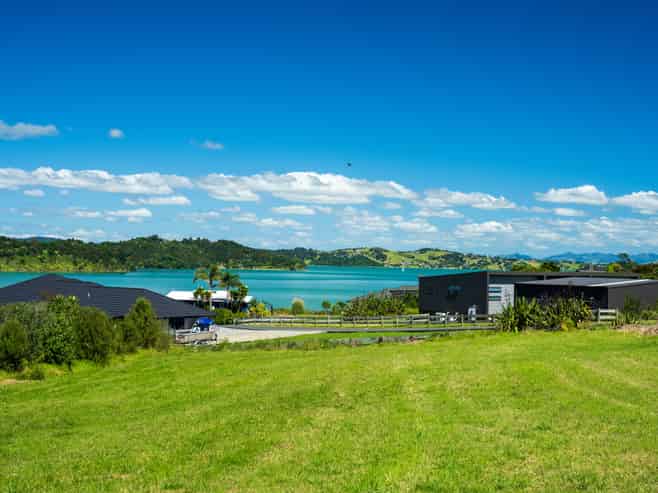 16A Kiteone Road, Parua Bay