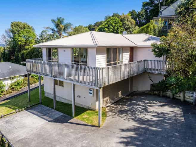 13a Granfield Place, Kamo