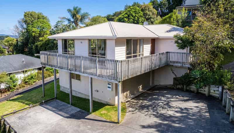 13a Granfield Place, Kamo