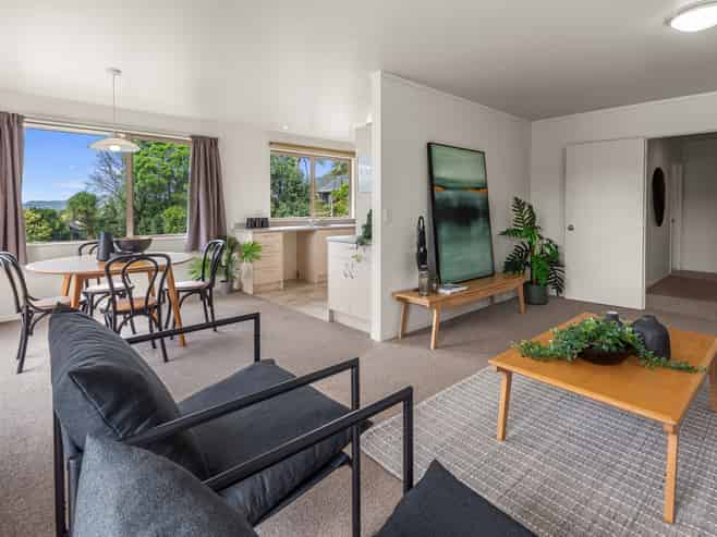 13a Granfield Place, Kamo