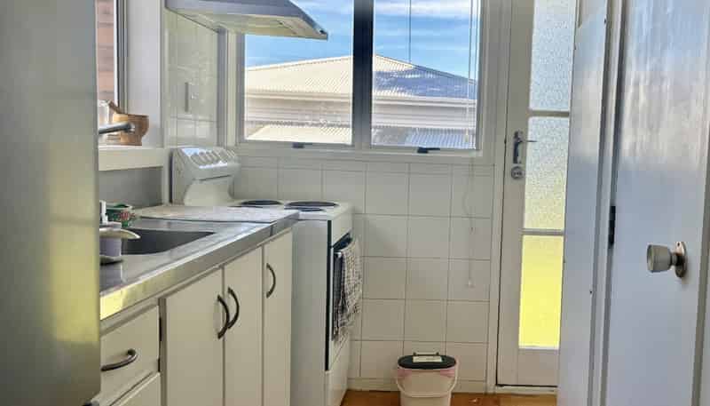 3/318 Te Atatu Road, Te Atatu South