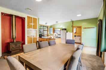 23 Worcester Street, Hampden