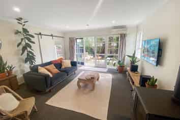 2/63 Wychbury Street, Spreydon