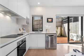 4D Flaunty Place, West Harbour