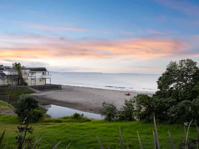 22 Whitby Crescent, Mairangi Bay