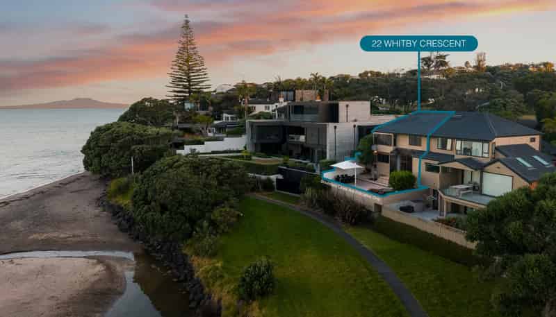 22 Whitby Crescent, Mairangi Bay