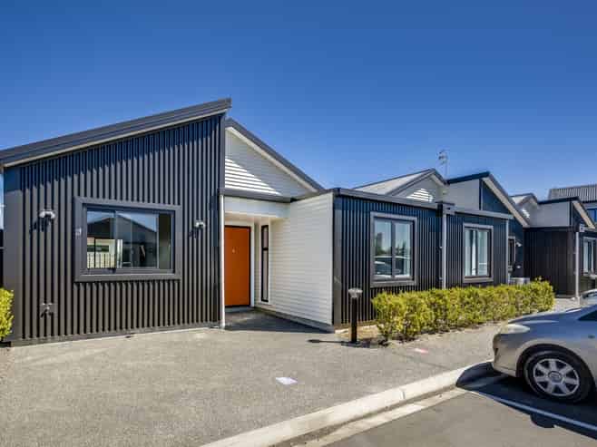 Units 1, 2/1018 Plunket Street, Saint Leonards
