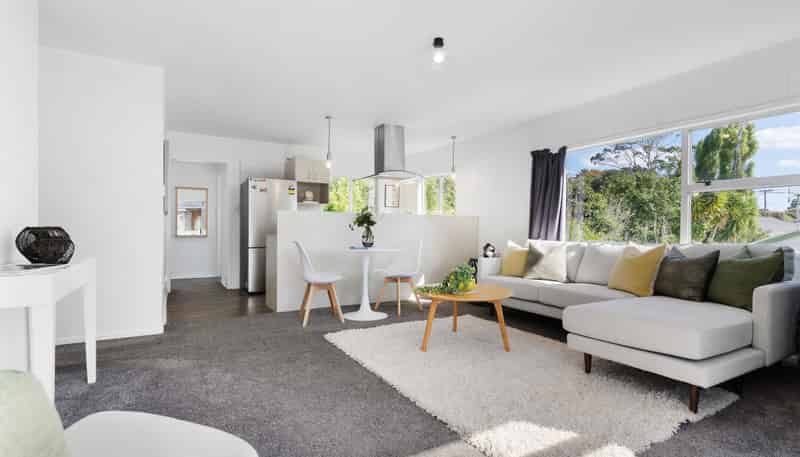 15B Aeroview Drive, Beach Haven