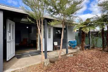 56 McGill Street, Waimangaroa