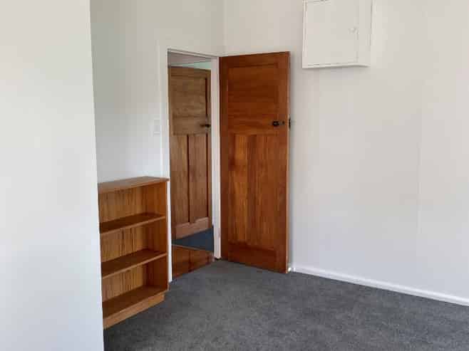 Hawkes Bay - Address withheld