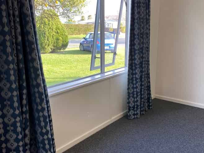 Hawkes Bay - Address withheld