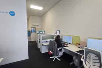 High Profile Retail/Office Premises, Burnside