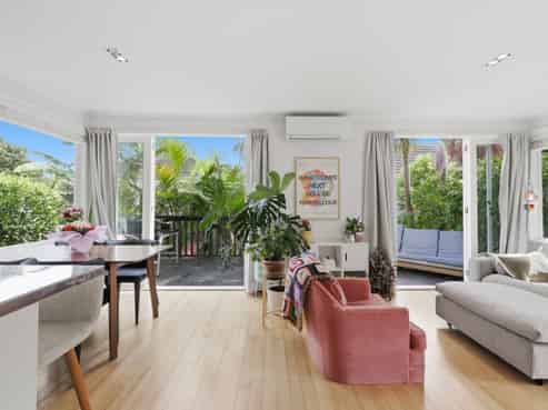 5/9 Wright Road, Point Chevalier