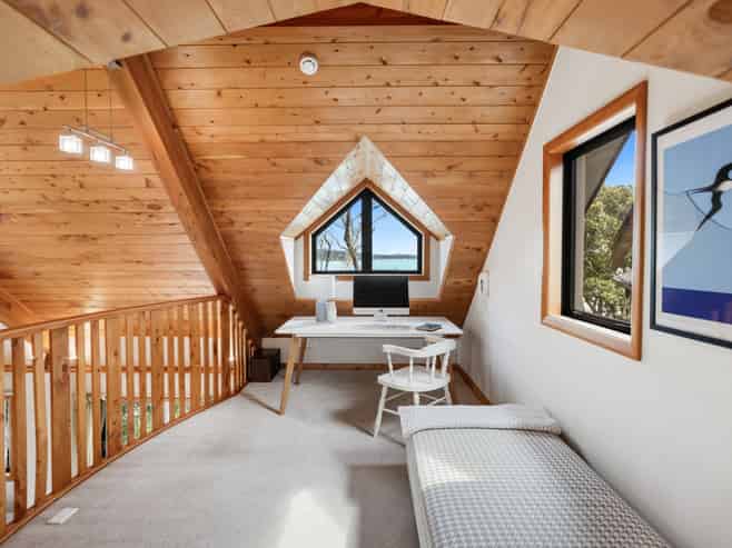 16 James Clendon Place, Russell