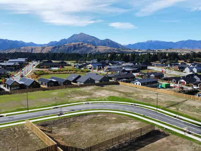 9 Callaghans Creek Rise, Wanaka
