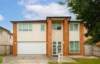 15 Carrickdawson Drive, Flat Bush