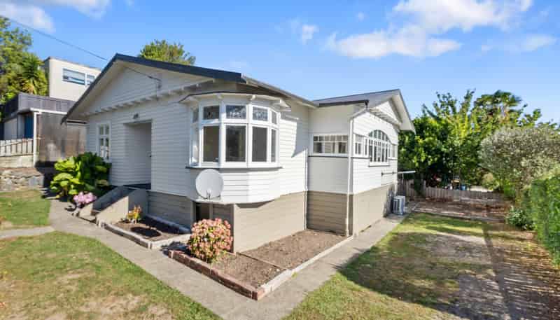 2 Alfred Street, Nelson South