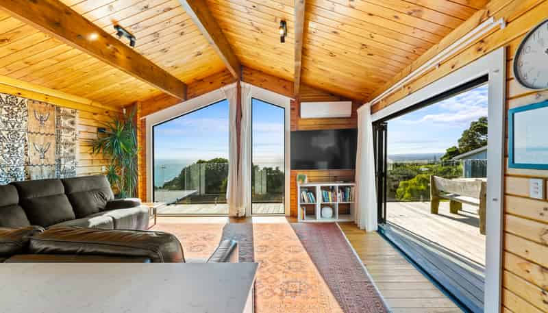 3 Edwin Mitchelson Road, Muriwai