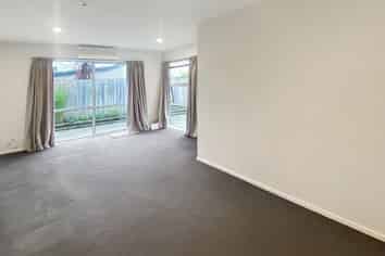 1/90 Huxley Street, Sydenham