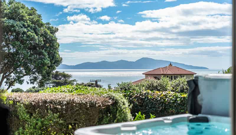 16 Paneta Street, Paekakariki