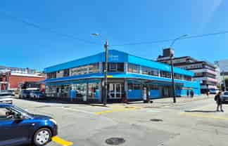 Office in High‑Profile Cuba Corner Location