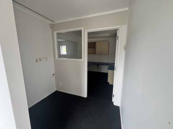 High-Stud Warehouse with Showroom in Stanmore Bay