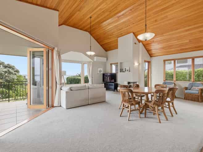 11 Fairlie Grove, Te Puna