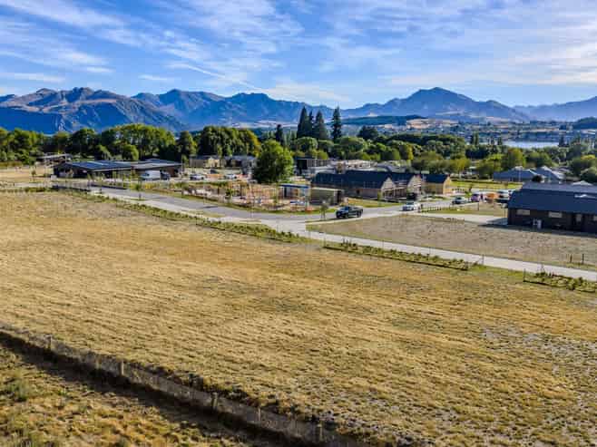 4 Glenbrook Lane , Wanaka