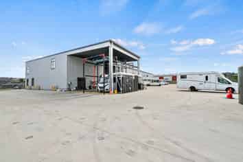 Landmark Showroom, Office & Warehouse Facility