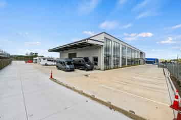 Landmark Showroom, Office & Warehouse Facility