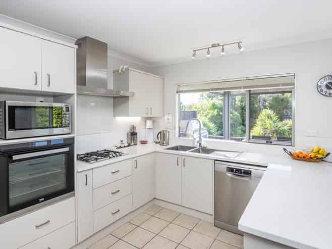 36 Gordon Davies Lane, Huntington