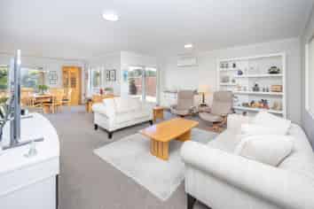 36 Gordon Davies Lane, Huntington