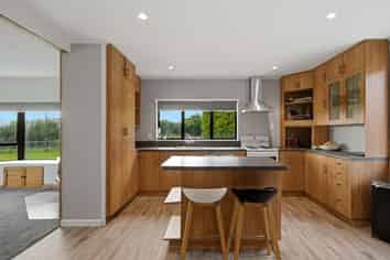 23 Tussock Creek Grove Bush Road, Grove Bush