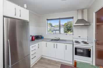 42A Livingstone Avenue, Nawton