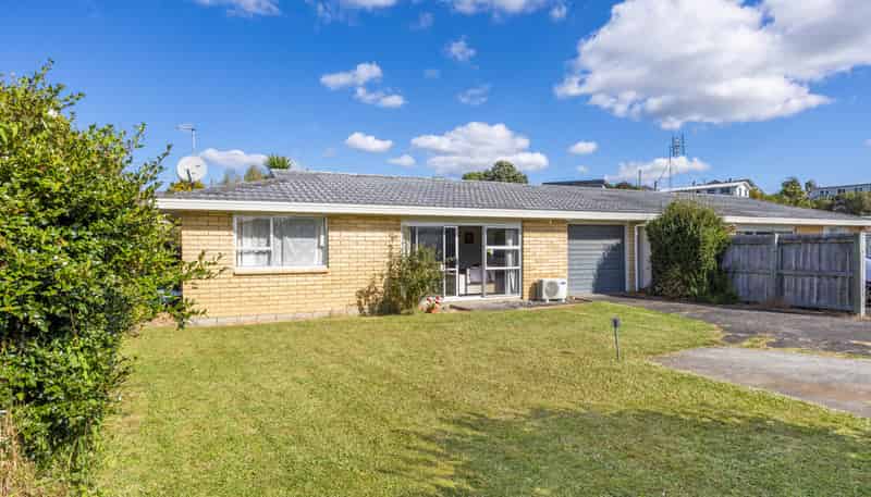 42A Livingstone Avenue, Nawton