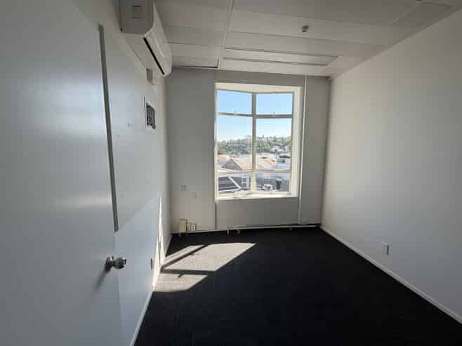 Functional Office in Dunvegan House