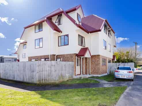 11A Beaumont Street, Hamilton East