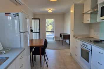 28a Hillside Crescent, Leigh