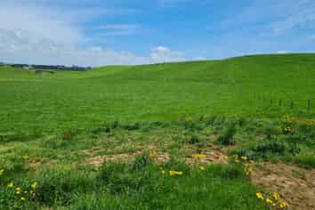 0n Upper Stuart Road, Eltham