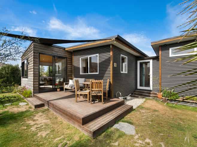 72 Queensberry Terrace, Queensberry