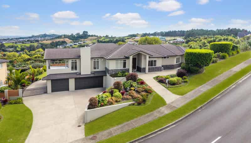 11 Sovereign Street, Flat Bush