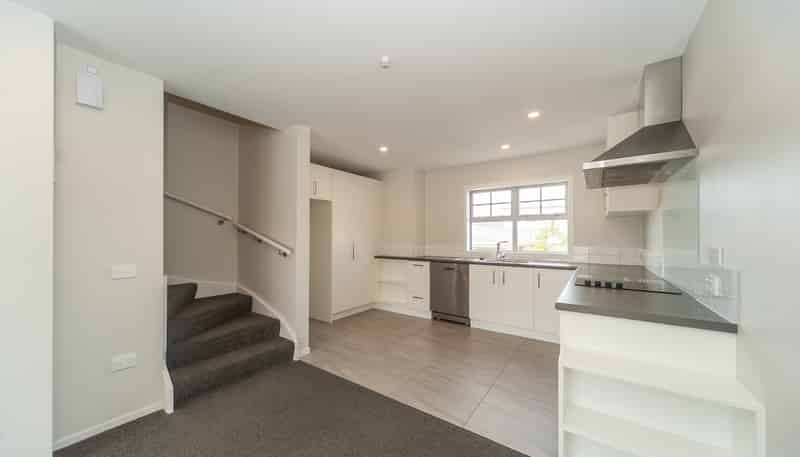 4/14 Rotoiti Street, Johnsonville