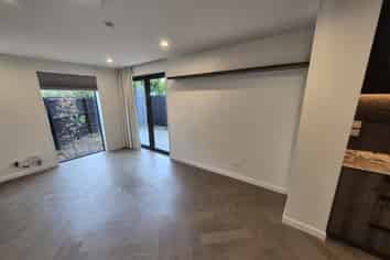 4/64 Opawa Road, Opawa