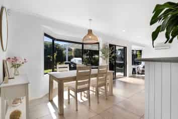 32 Monaco Key, Papamoa